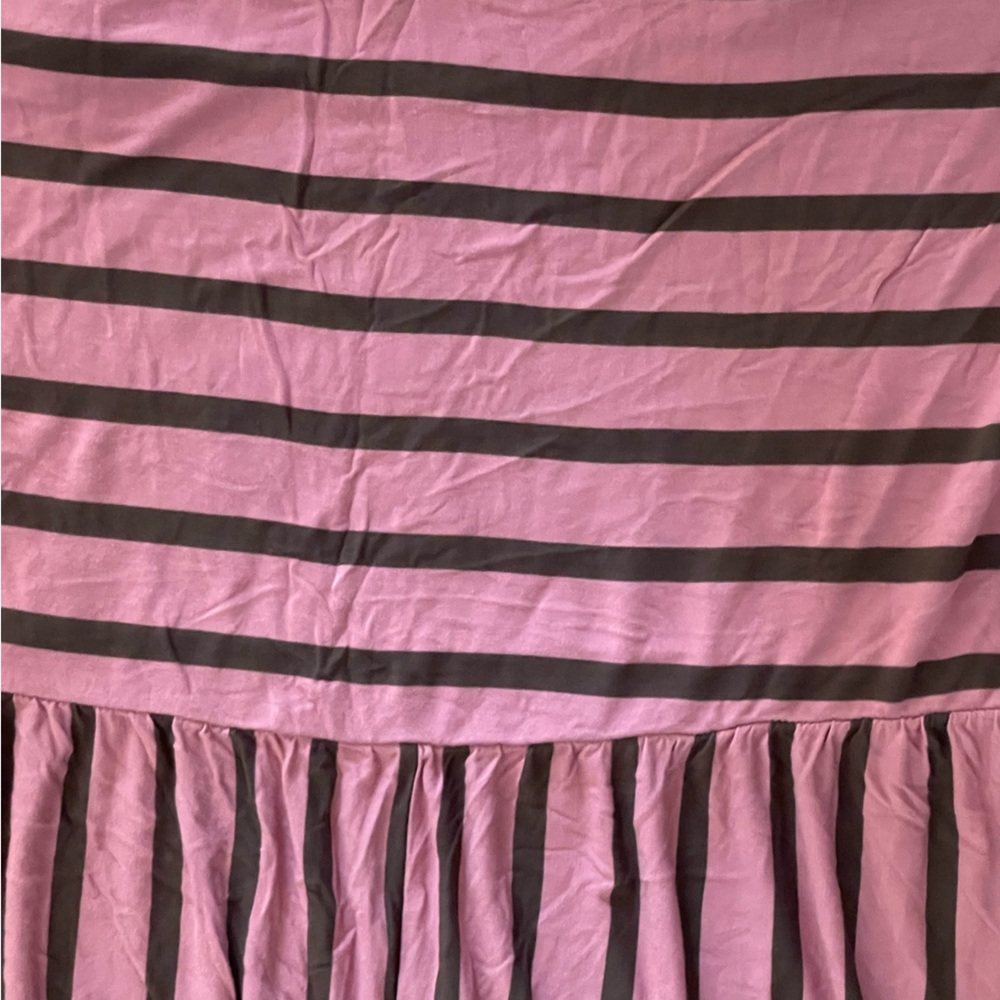 Acting Pro Extra Long Striped Top - Picture 6 of 9